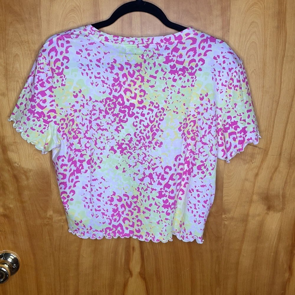 BCBGeneration Animal Print Top - Picture 6 of 8